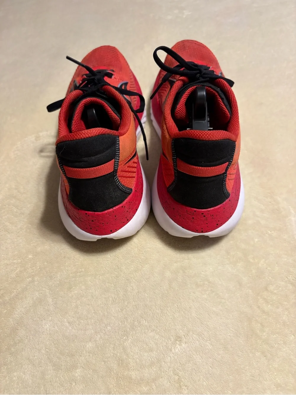 Saucony Men’s Red and Black Performance Sneakers